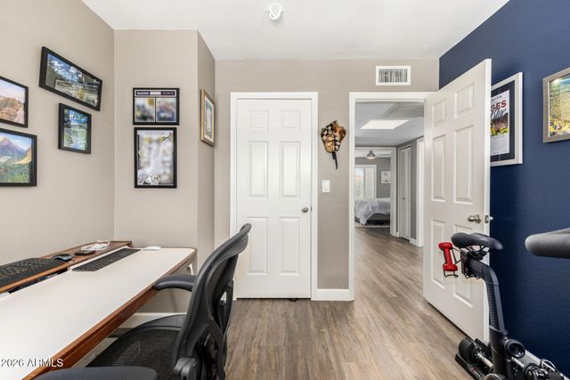 6722 N 78TH Place, Scottsdale, AZ 85250