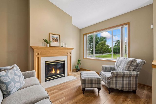 3873 Lawndale Lane N, Plymouth, MN 55446