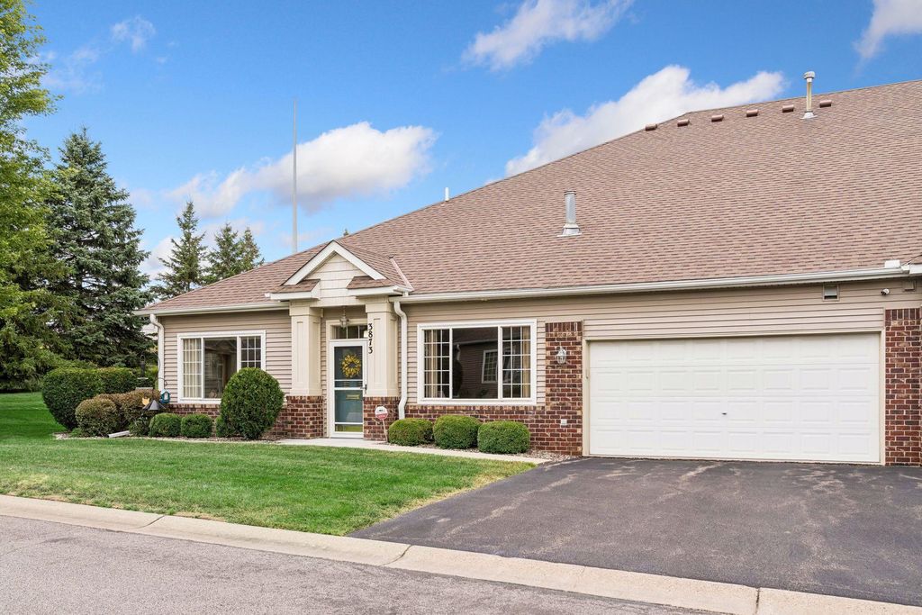 3873 Lawndale Lane N, Plymouth, MN 55446