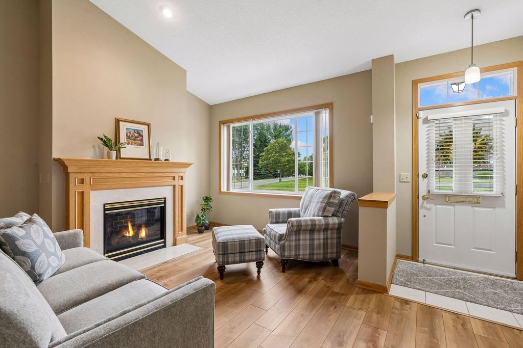 3873 Lawndale Lane N, Plymouth, MN 55446 — photo 5