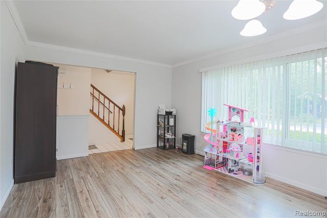 7014 Marco Drive, Waterford, MI 48327