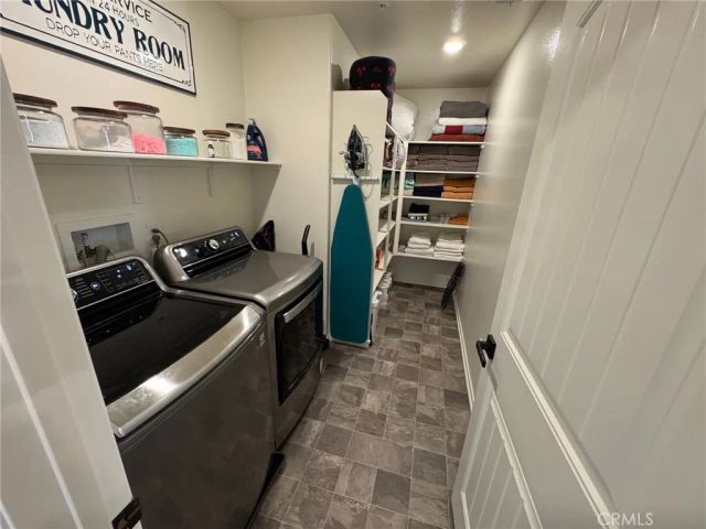 32376 Tyron Smith Court, Winchester, CA 92596