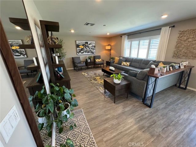 32376 Tyron Smith Court, Winchester, CA 92596