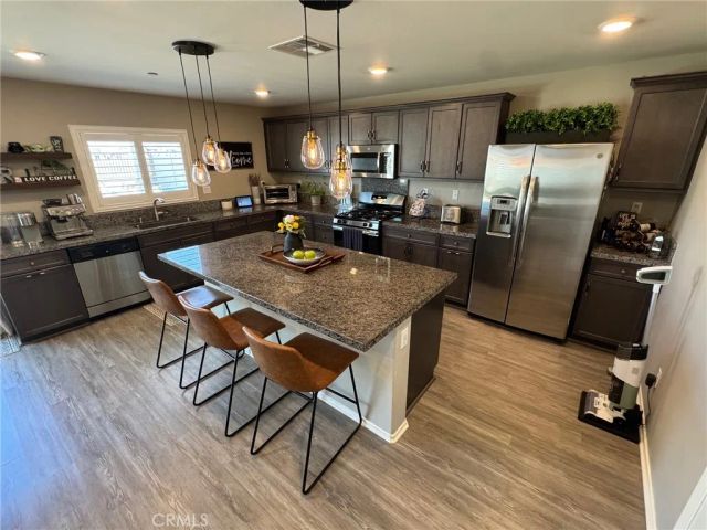 32376 Tyron Smith Court, Winchester, CA 92596