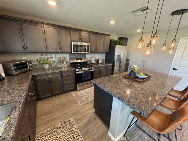 32376 Tyron Smith Court, Winchester, CA 92596