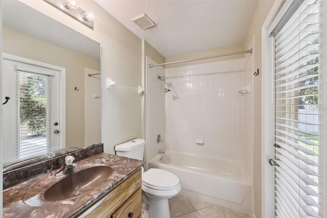 1106 NATURAL OAKS DRIVE, Orange City, FL 32763
