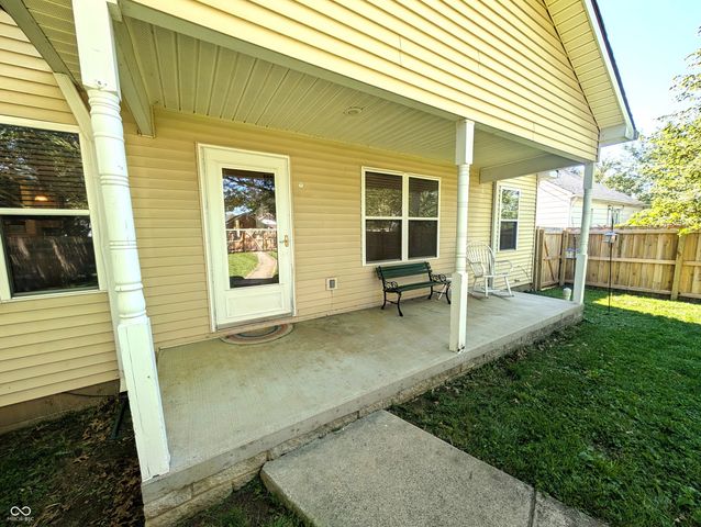 2016 Pennsylvania Street, Columbus, IN 47201