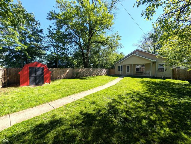 2016 Pennsylvania Street, Columbus, IN 47201