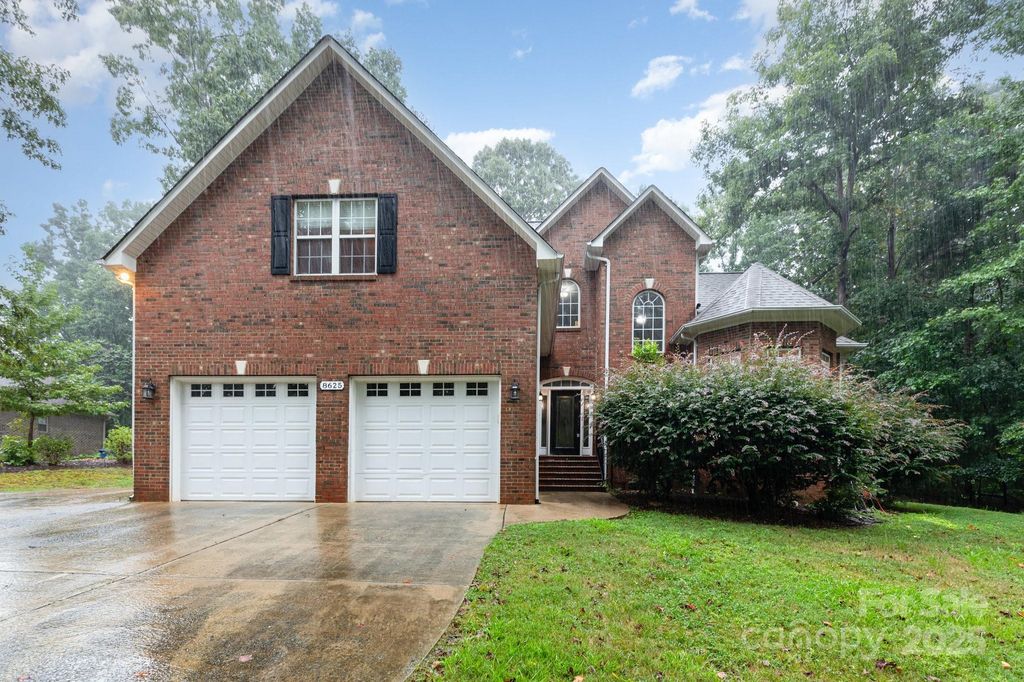 8625 Quarters Lane, Mint Hill, NC 28227