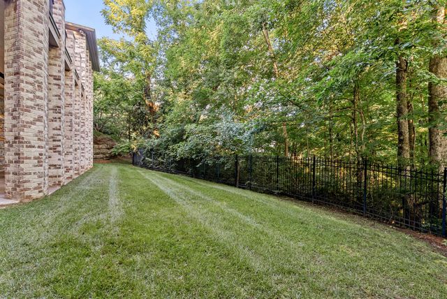 5505 Iron Gate Dr, Franklin, TN 37069
