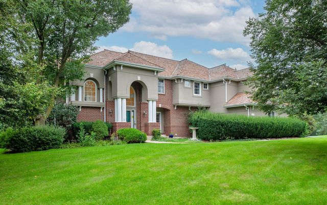 315 Bishop Court, Inverness, IL 60010
