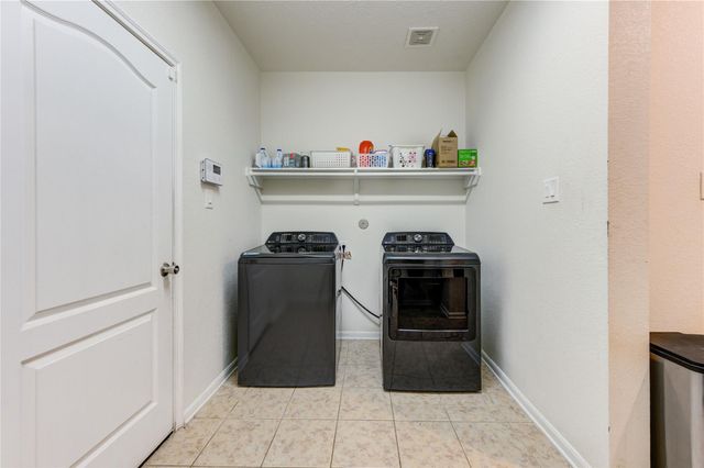 15419 Amber Manor Ln Lane, Houston, TX 77044