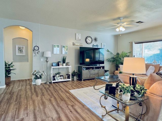 1277 E Birdland Drive, Gilbert, AZ 85297