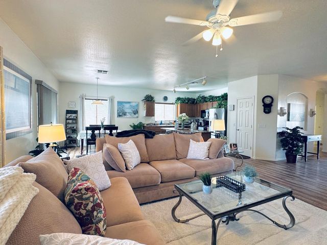 1277 E Birdland Drive, Gilbert, AZ 85297