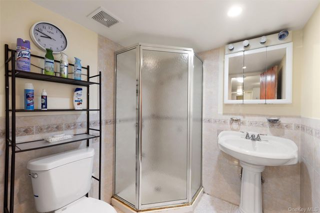 17046 118th Avenue, Jamaica, NY 11434