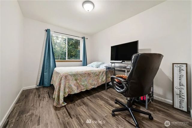 21305 110th Street Ct E, Bonney Lake, WA 98391