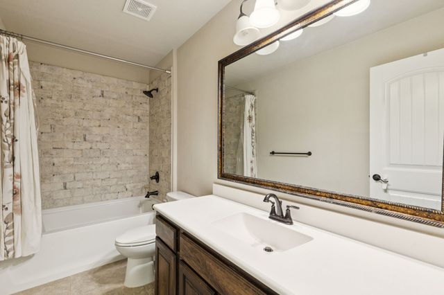 610 Lonesome Dove Drive, Midlothian, TX 76065