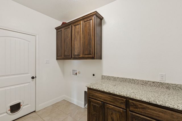 610 Lonesome Dove Drive, Midlothian, TX 76065