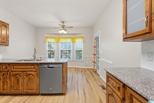 205 CHESTNUT CIRCLE, Alabaster, AL 35007