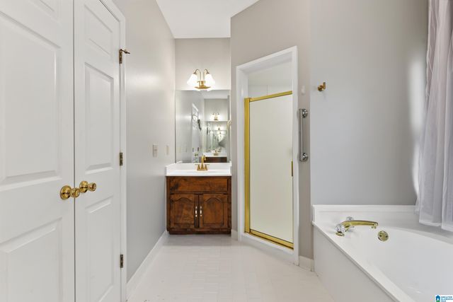 205 CHESTNUT CIRCLE, Alabaster, AL 35007