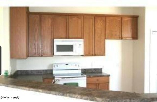 208 Bauer Circle, Daytona Beach, FL 32124