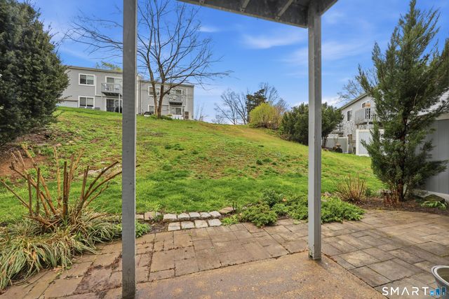 274 Church Street 3D, Guilford, CT 06437