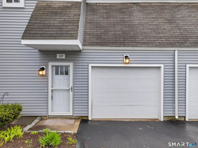 274 Church Street 3D, Guilford, CT 06437