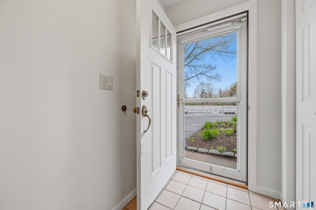 274 Church Street 3D, Guilford, CT 06437
