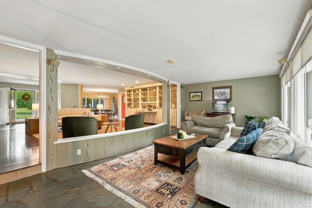 83 Braemoor Road, Brockton, MA 02301