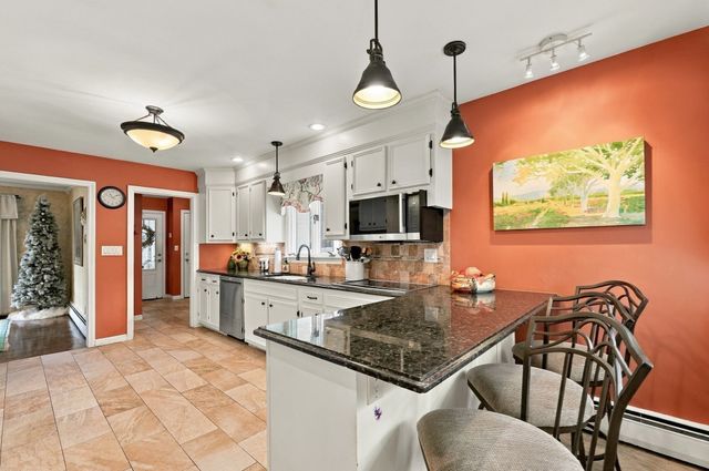 83 Braemoor Road, Brockton, MA 02301