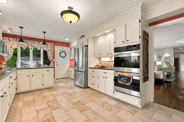 83 Braemoor Road, Brockton, MA 02301