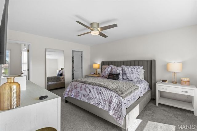 10 Hidden Bluffs Drive, Lake St Louis, MO 63367