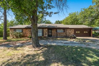 712 Indiana Street, Graham, TX 76450