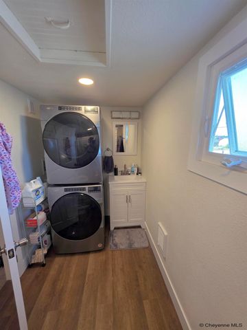 2012 SNYDER AVE, Cheyenne, WY 82001