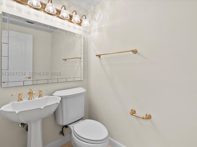 730 3rd St 101, Miami Beach, FL 33139
