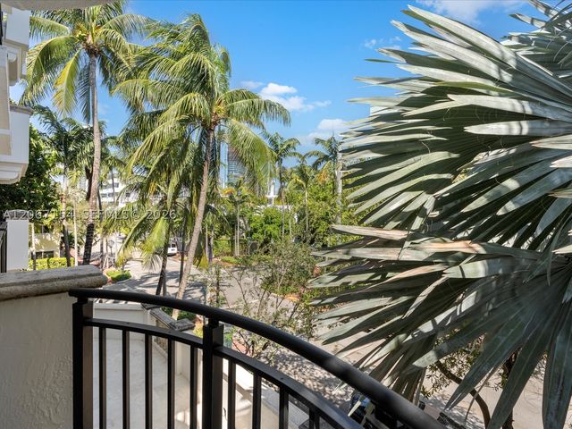730 3rd St 101, Miami Beach, FL 33139