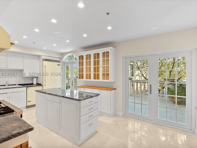 730 3rd St 101, Miami Beach, FL 33139