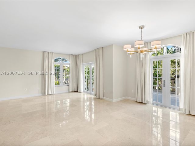 730 3rd St 101, Miami Beach, FL 33139