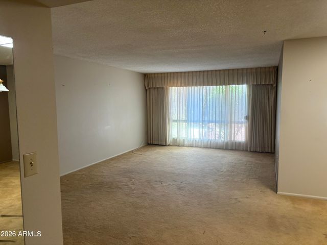 15607 N CEDARHURST Court, Sun City, AZ 85351