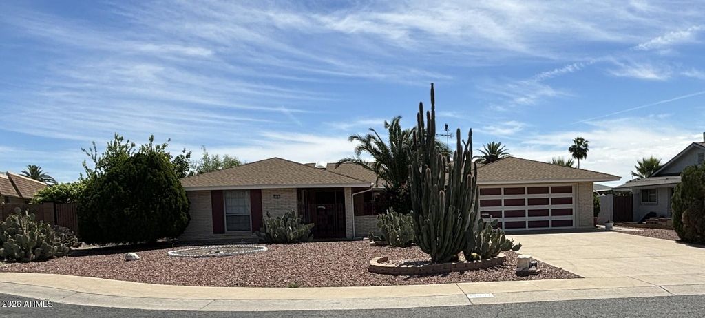 15607 N CEDARHURST Court, Sun City, AZ 85351