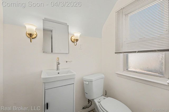 13595 Washburn Street, Detroit, MI 48238