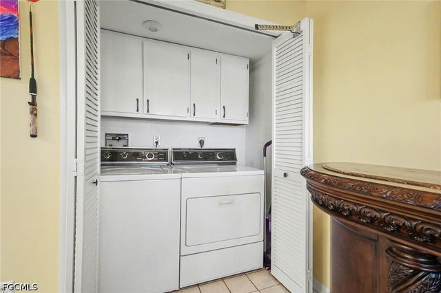 4703 SE 17th PL 205, Cape Coral, FL 33904