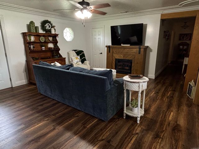 5816 Fairview Rd, Paragould, AR 72450