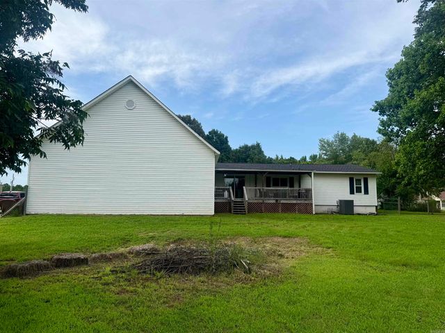 5816 Fairview Rd, Paragould, AR 72450