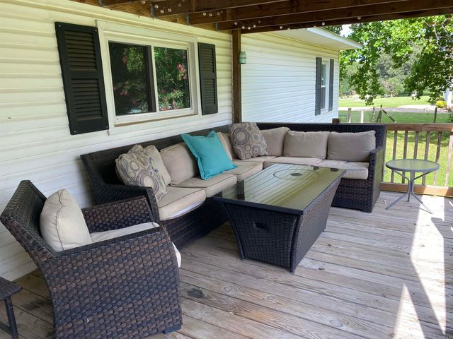 5816 Fairview Rd, Paragould, AR 72450