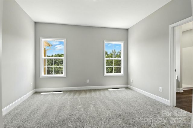 60 Westwinds Drive, Hickory, NC 28601