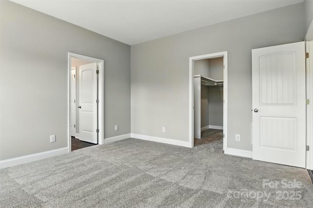 60 Westwinds Drive, Hickory, NC 28601