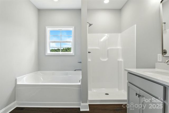 60 Westwinds Drive, Hickory, NC 28601