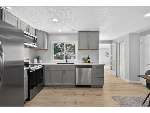 3059 Se 116TH Ave, Portland, OR 97266