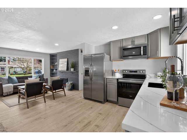 3059 Se 116TH Ave, Portland, OR 97266